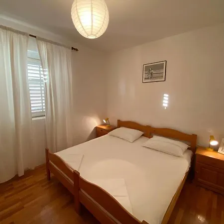 Apartment Matilda - Seaview & Parking *