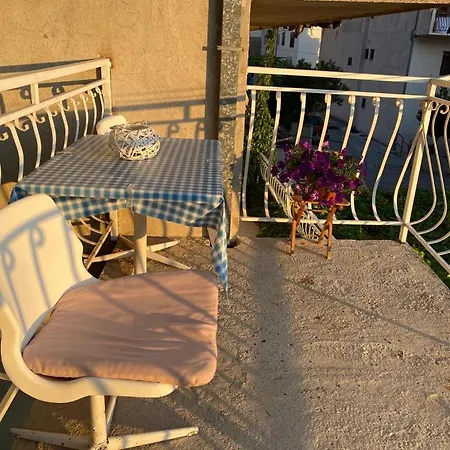 Matilda - Seaview & Parking *