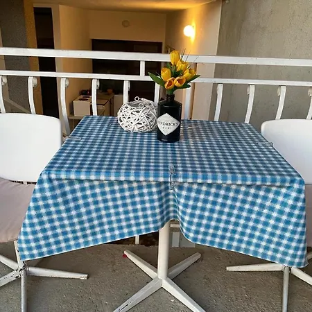 Matilda - Seaview & Parking Appartement