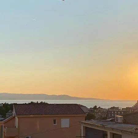 Matilda - Seaview & Parking *