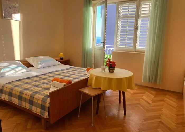 Matilda - Seaview & Parking Lejlighed Makarska